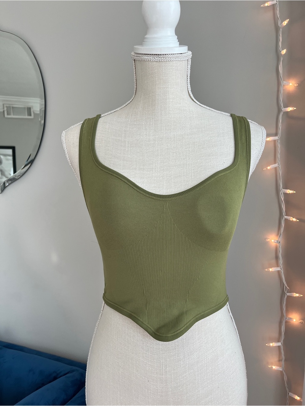 out from under moss green yoga tank size xs